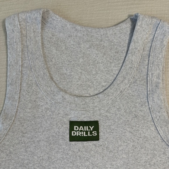 NWOT Daily Drills Grey Tank Top - Picture 5 of 8